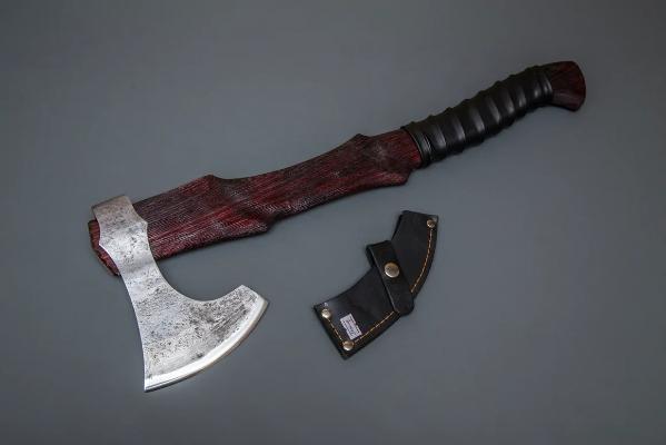 Топор Лесник 8, ст. кован, 9 ХС, рукоять из ценных пород дерева ком.