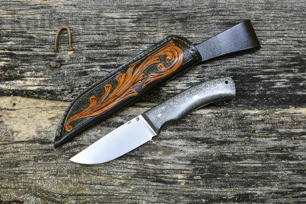 Нож Охотник цм D2 Карбон, форм. ножны