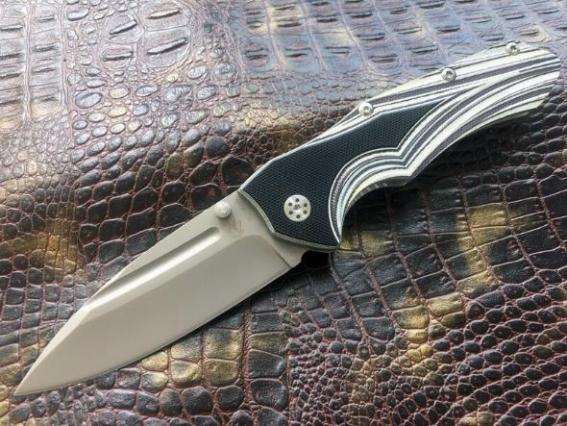 Нож склад. Чужой