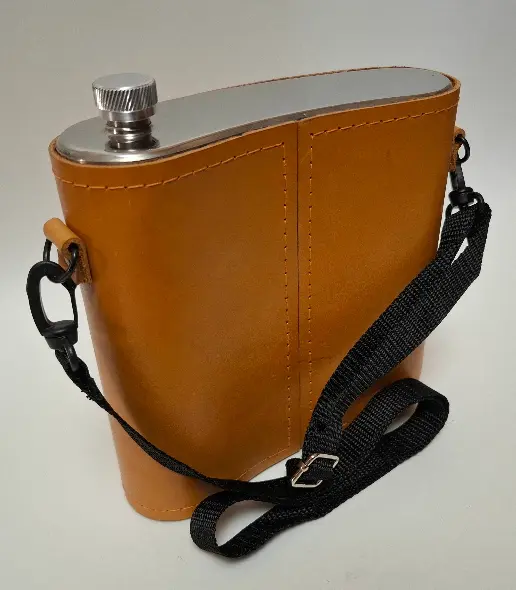 Фляга 510 (рыжая кожа) 1,5л